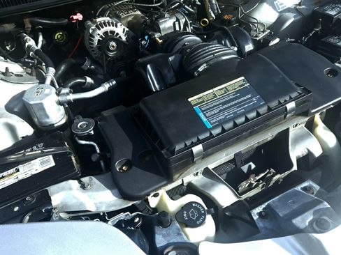 Used 2001 Pontiac Firebird Formula w/ Opt Pkg 1 image 9