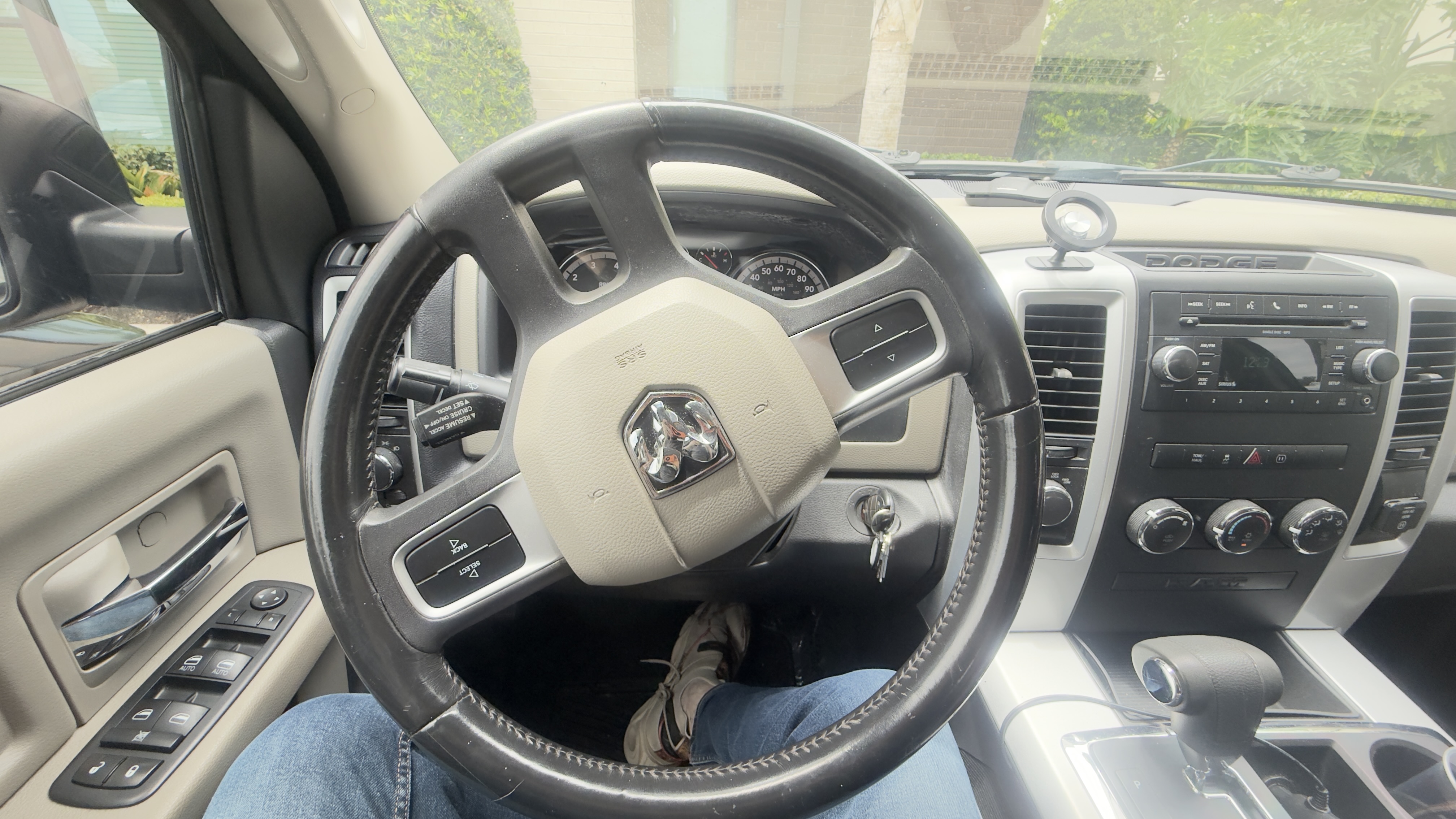 Used 2011 RAM 1500 Big Horn AWD/4WD image 12
