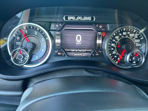 Used 2021 RAM 3500 Laramie image 12