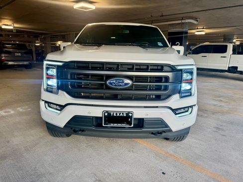 Used 2023 Ford F150 Lariat w/ Equipment Group 502A High AWD/4WD image 8