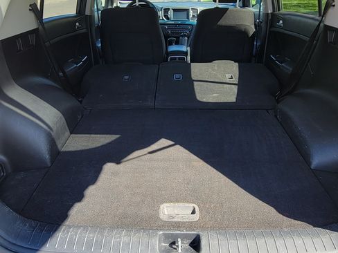 Used 2017 Kia Sportage LX w/ LX Popular Package image 21