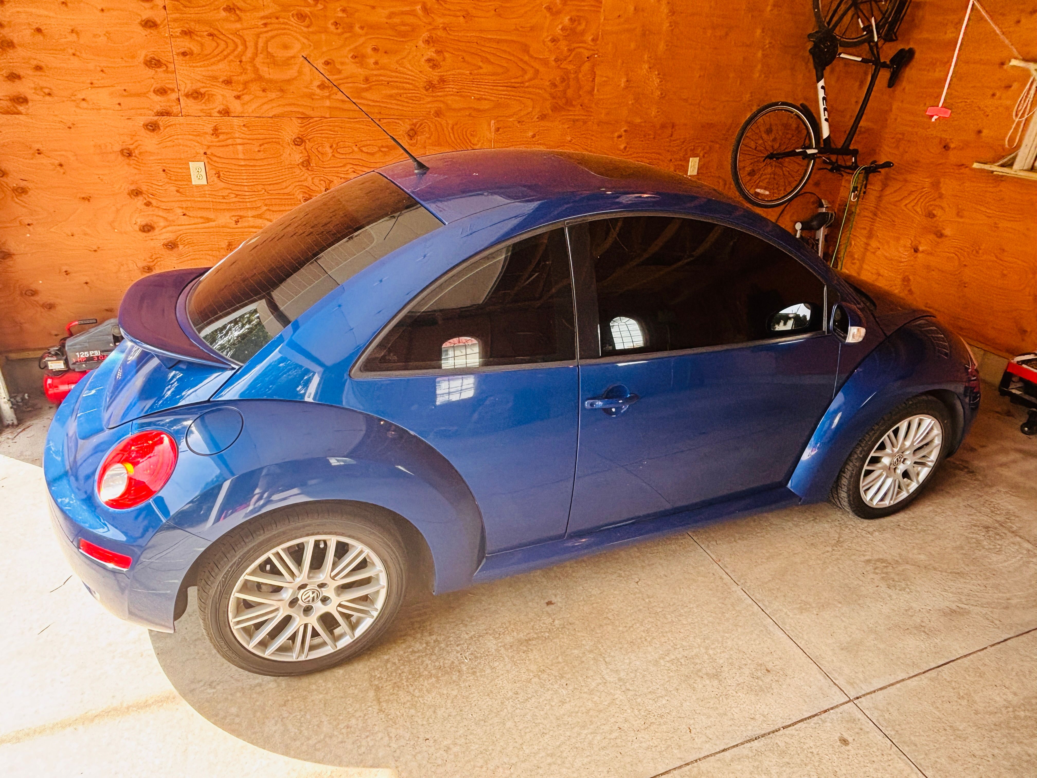 Used 2007 Volkswagen Beetle Coupe w/ Package 1 FWD image 10