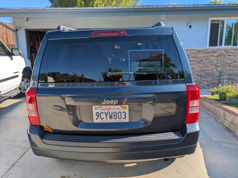 Used 2014 Jeep Patriot Sport w/ Power Value Group image 6