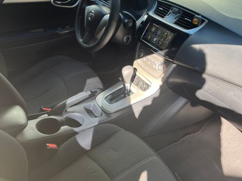 Used 2014 Nissan Sentra S FWD image 12