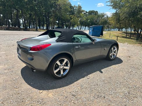 Used 2007 Pontiac Solstice GXP w/ Premium Package image 8
