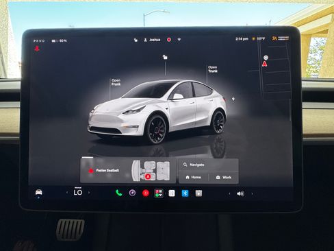 Used 2022 Tesla Model Y Performance AWD/4WD image 12