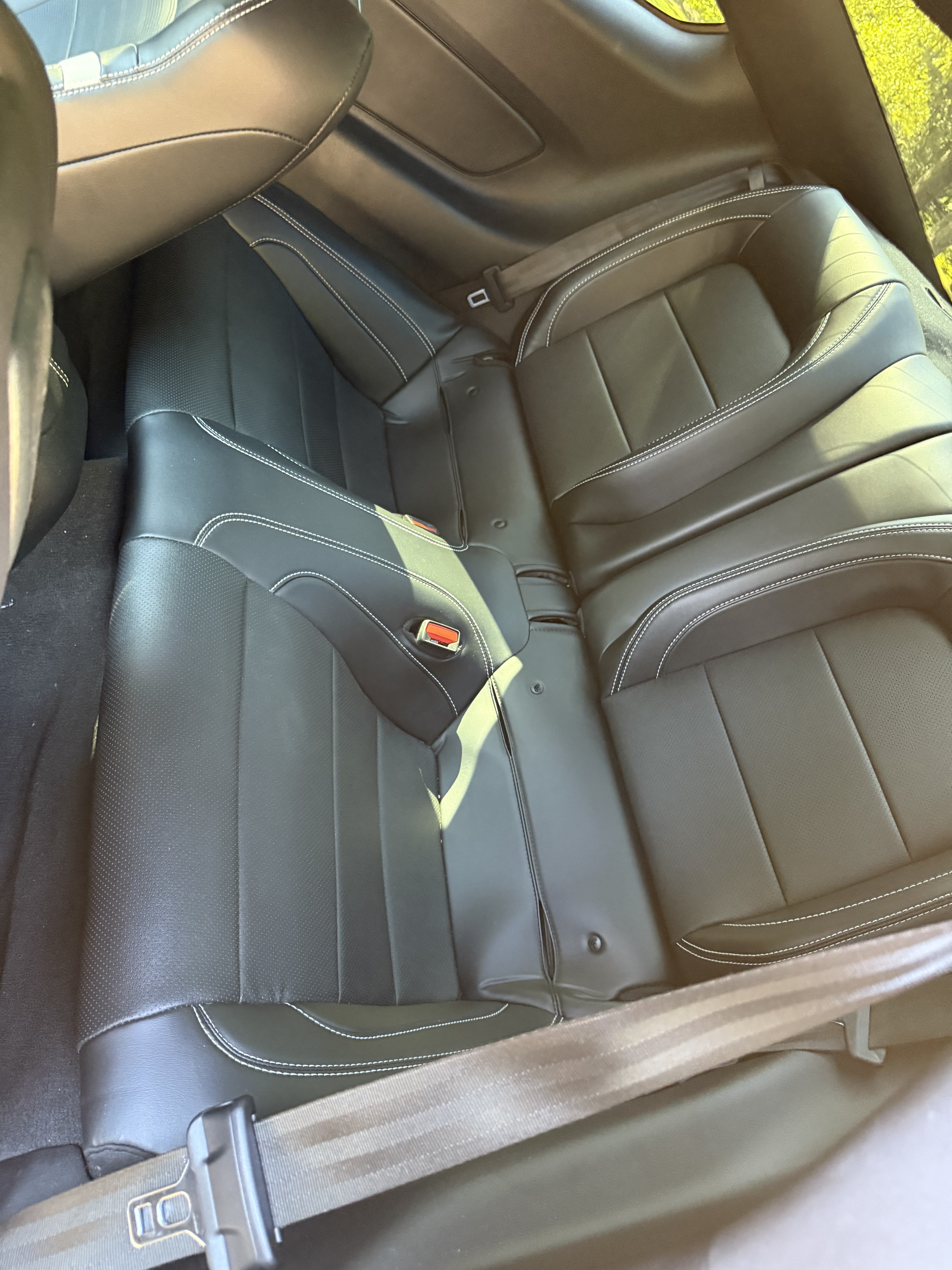 Used 2022 Ford Mustang Shelby GT500 w/ Technology Package RWD image 12