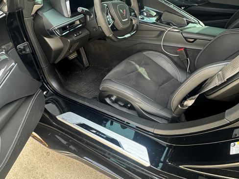 Used 2025 Chevrolet Corvette Z06 w/ Stealth Interior Trim Package RWD image 10