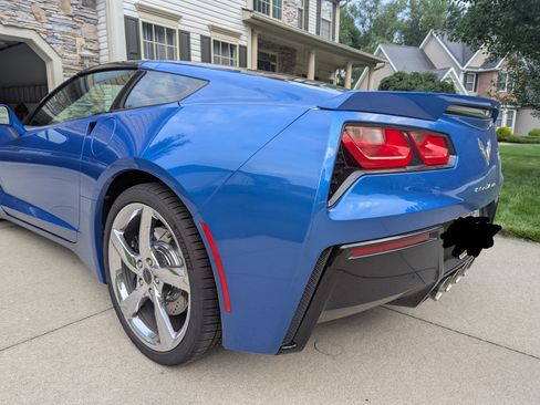 Used 2014 Chevrolet Corvette Stingray Coupe w/ 3LT Preferred Equipment Group RWD image 14