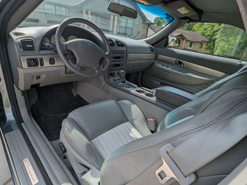 Used 2004 Ford Thunderbird Pacific Coast image 10