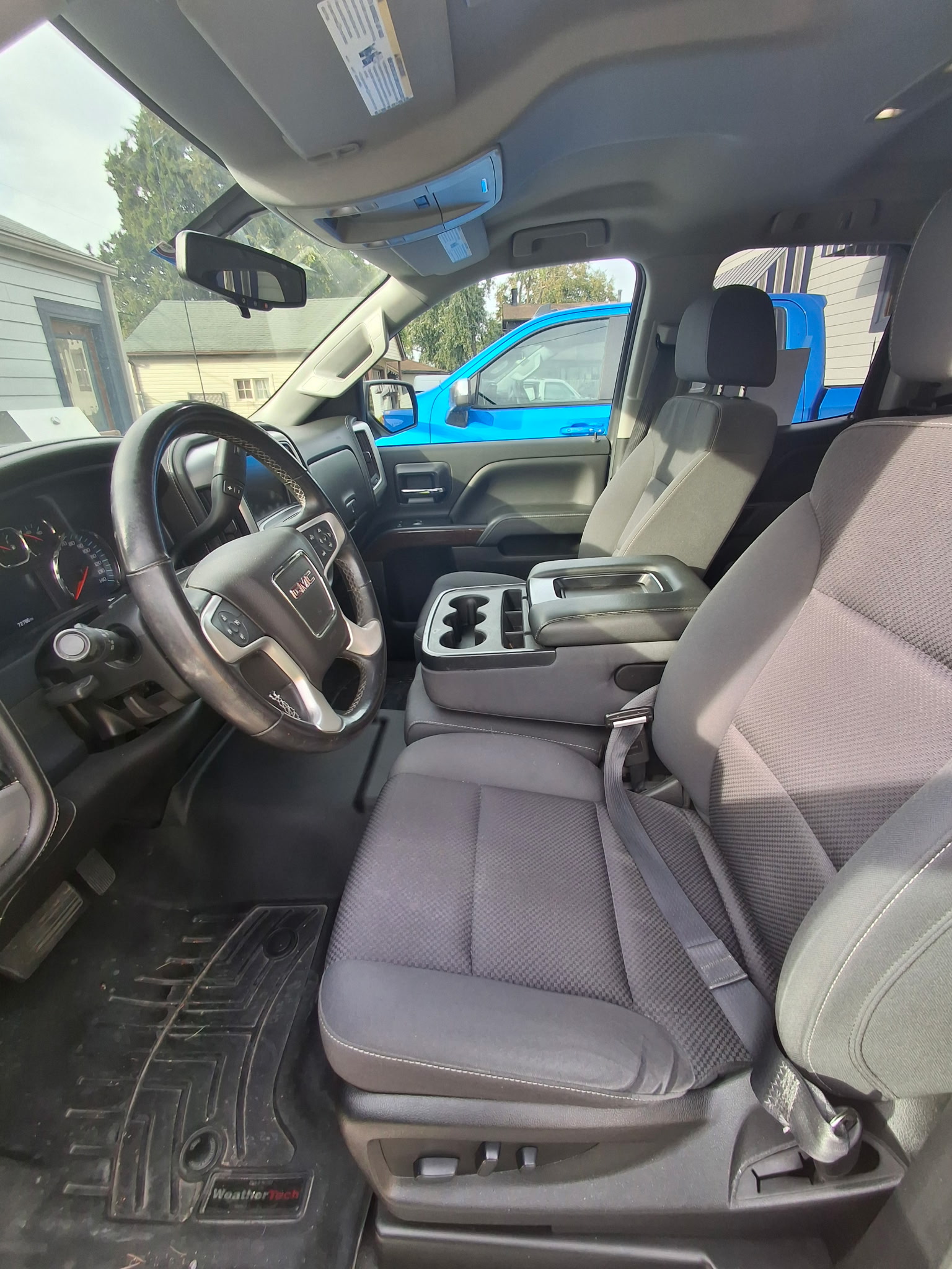 Used 2019 GMC Sierra 1500 SLE w/ SLE Value Package AWD/4WD image 4