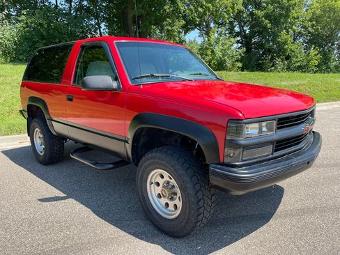 Used 1994 Chevrolet Blazer 4WD image 9