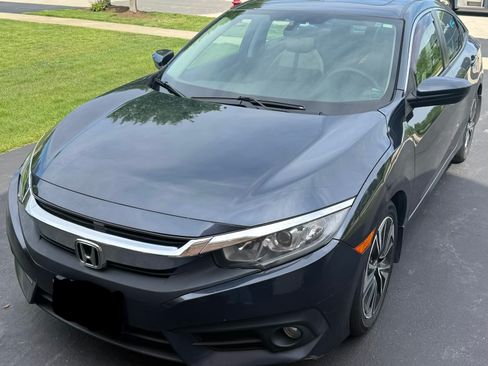 Used 2016 Honda Civic EX-T image 4