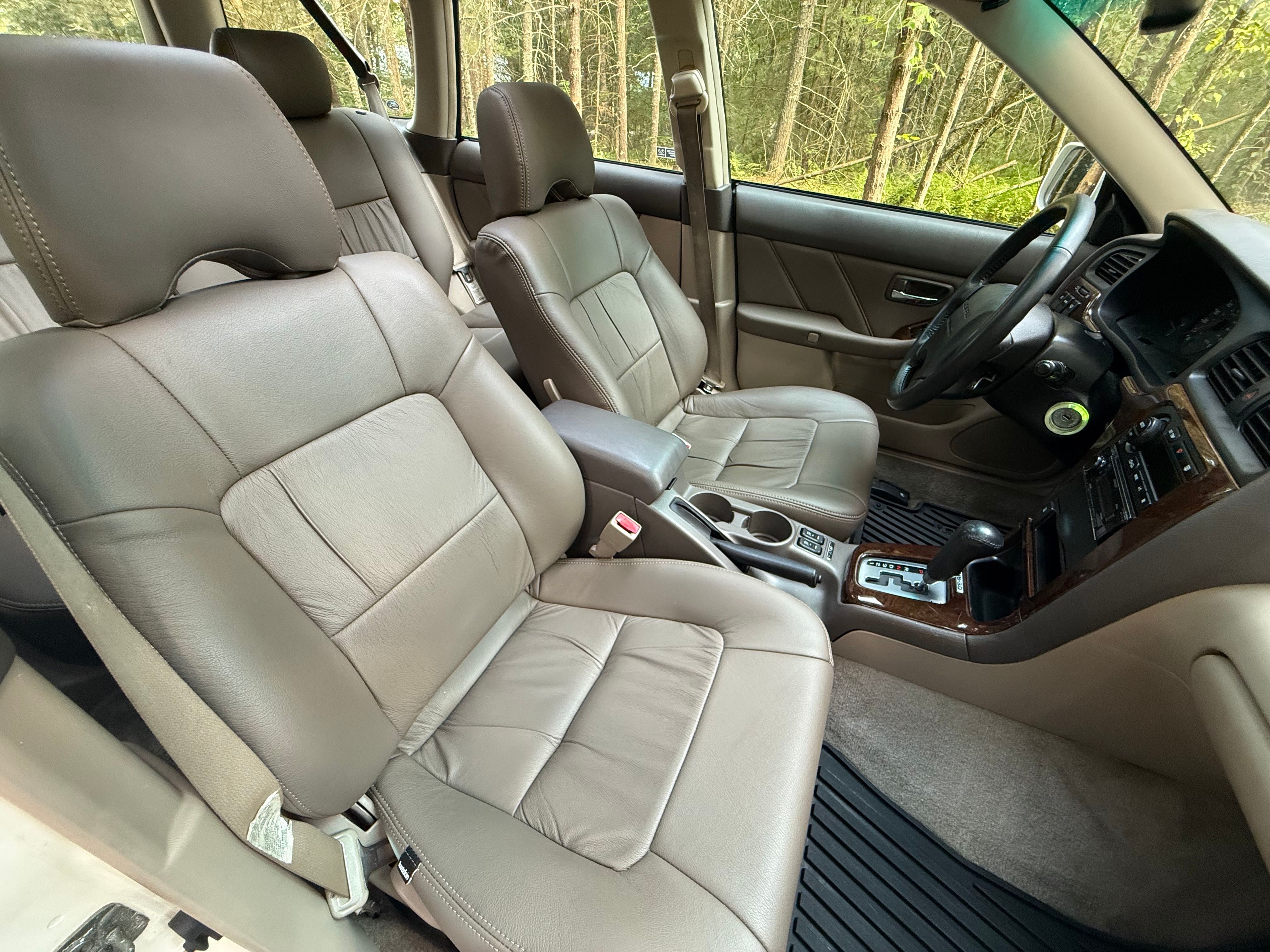 Used 2002 Subaru Outback H6 AWD/4WD image 10