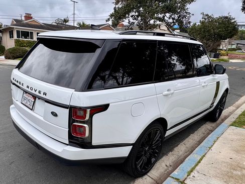 Used 2019 Land Rover Range Rover Long Wheelbase Supercharged image 13
