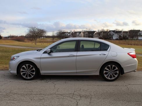 Used 2013 Honda Accord Sport image 6