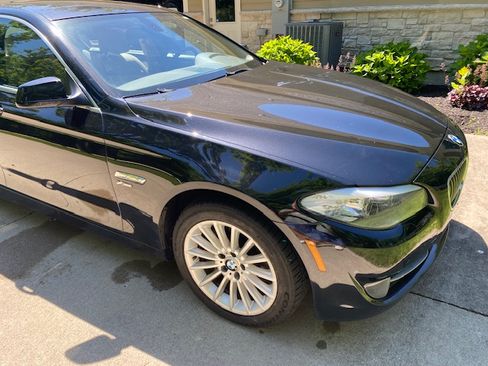 Used 2011 BMW 535i xDrive Sedan AWD/4WD image 5