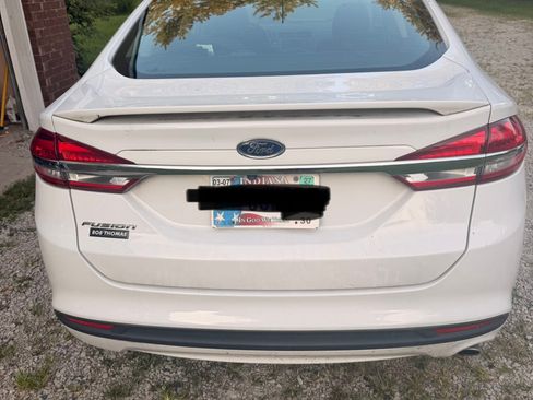 Used 2018 Ford Fusion S w/ Equipment Group 101A FWD image 4