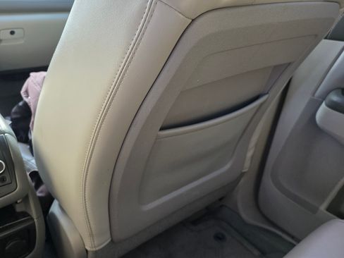 Used 2015 Buick Enclave Leather image 18