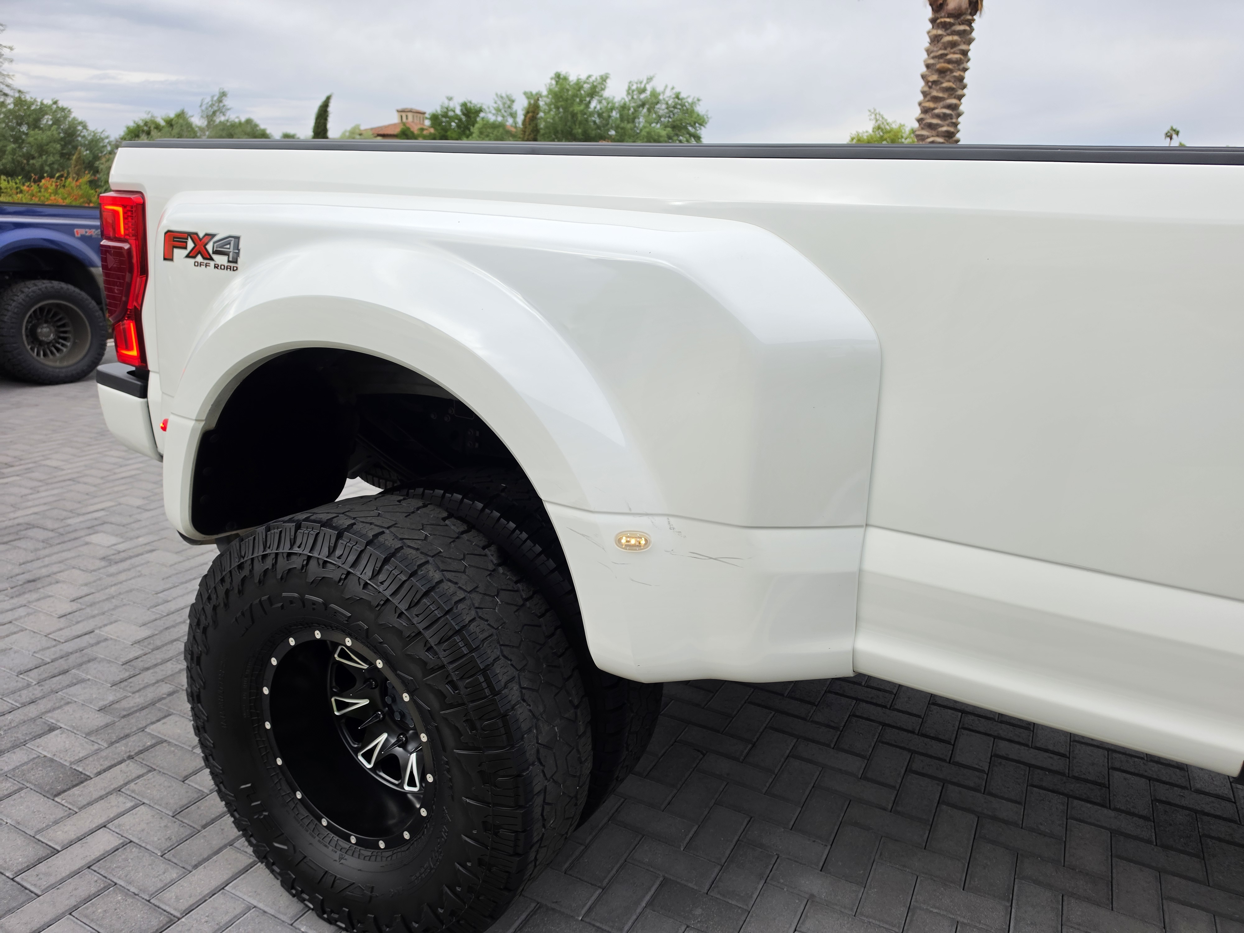 Used 2020 Ford F350 Limited AWD/4WD image 8