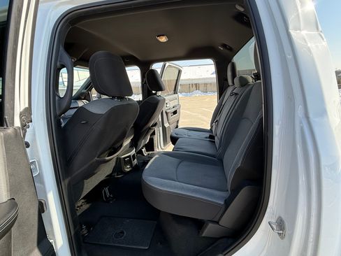 Used 2023 RAM 3500 Big Horn w/ Level 1 Equipment Group image 4