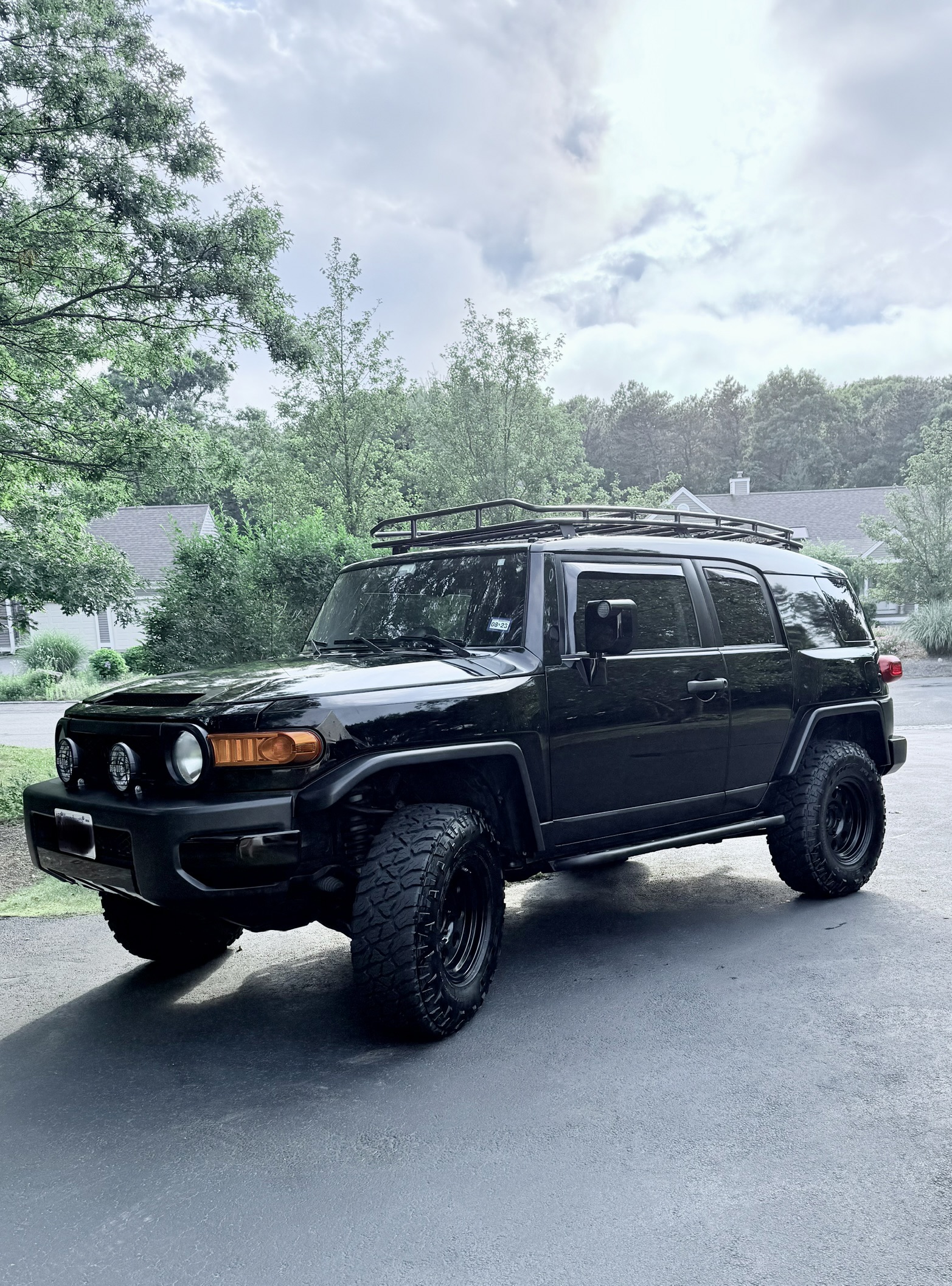 Used 2010 Toyota FJ Cruiser 4WD w/ Convenience Pkg image 2