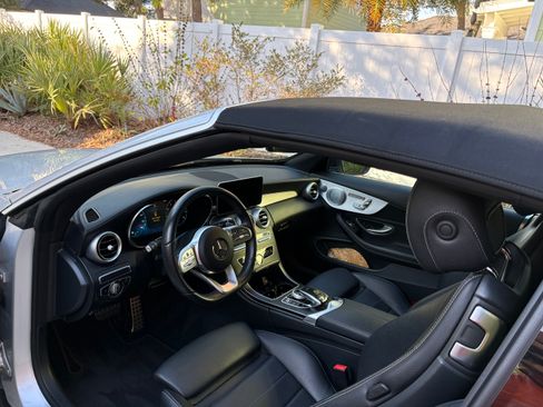 Used 2021 Mercedes-Benz C 300 Cabriolet w/ AMG Line image 12