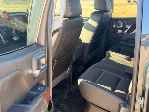 Used 2018 GMC Sierra 1500 SLT w/ SLT Premium Package image 8