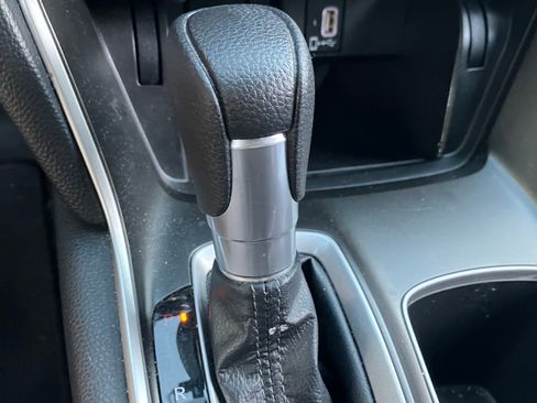 Used 2020 Honda Accord EX image 27