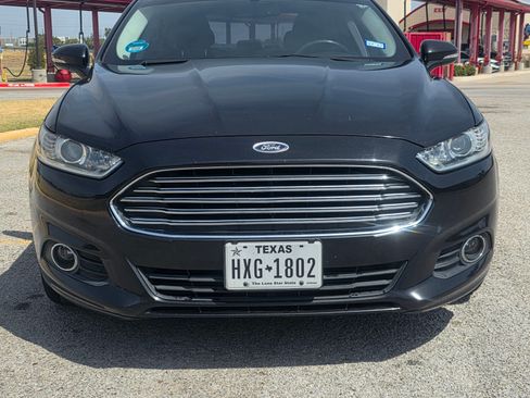 Used 2014 Ford Fusion SE w/ Equipment Group 202A FWD image 1