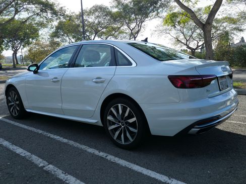 Used 2021 Audi A4 2.0T Premium w/ Convenience Package image 9