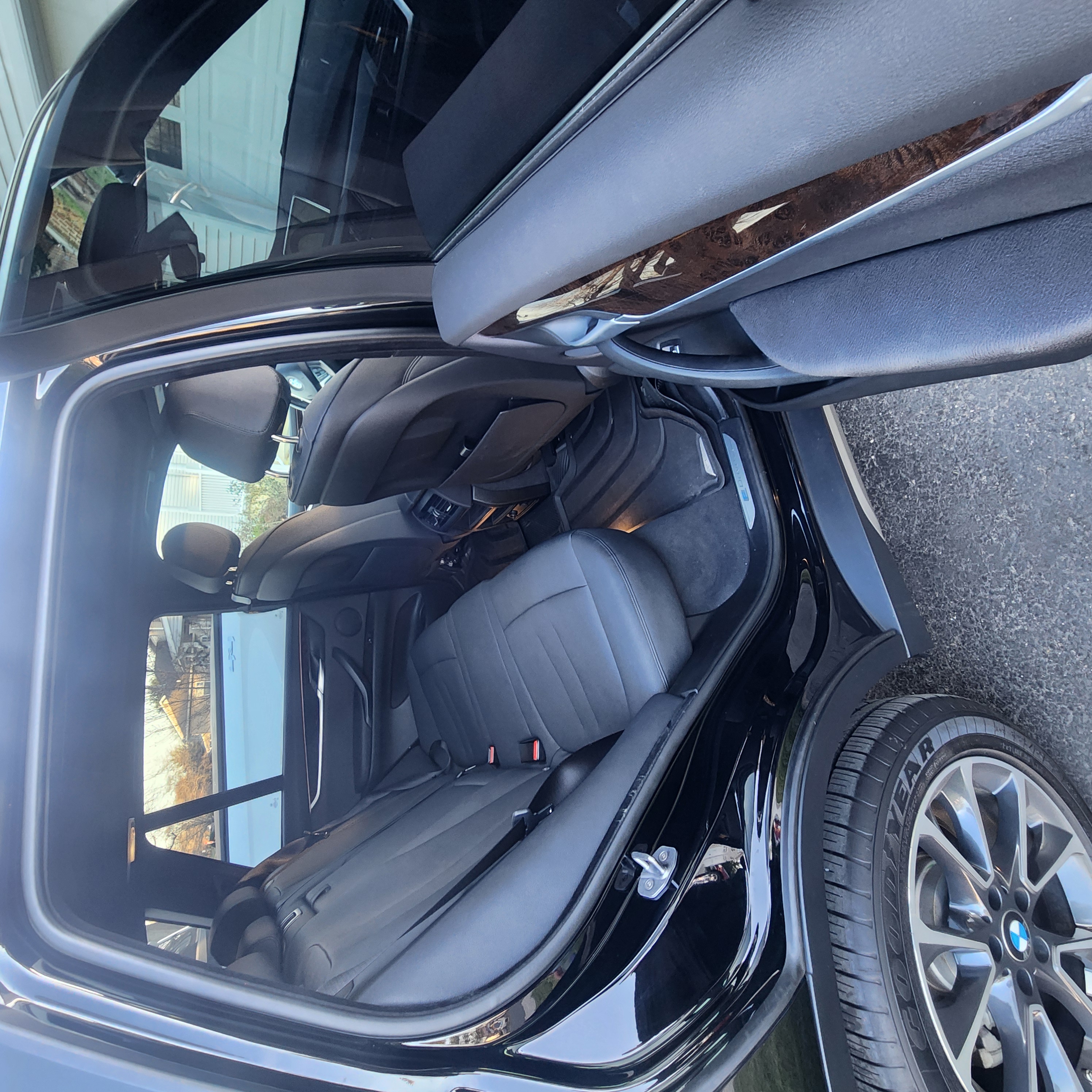 Used 2017 BMW X5 xDrive40e AWD/4WD image 14