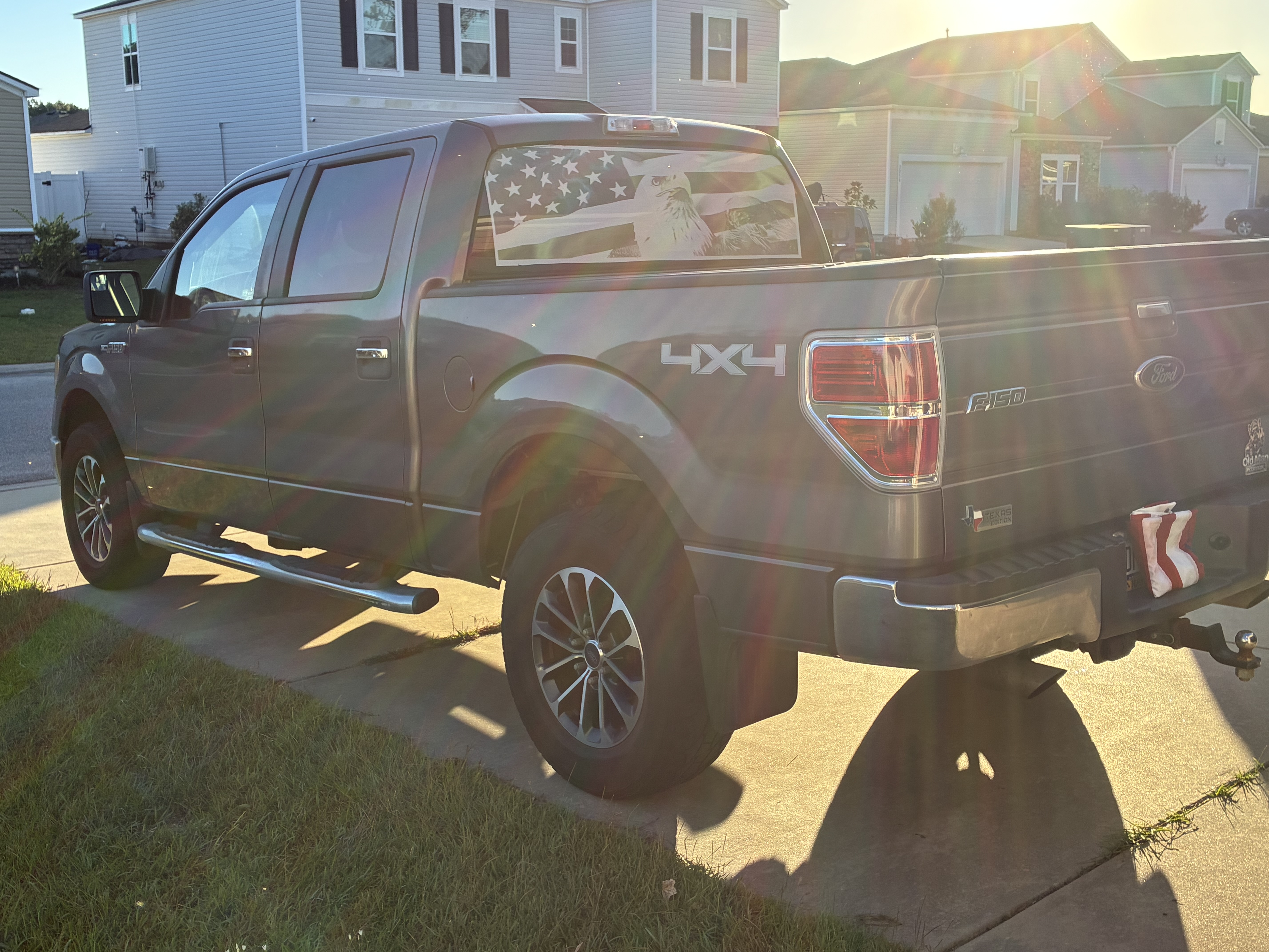 Used 2014 Ford F150 XLT w/ XLT Chrome Package AWD/4WD image 8