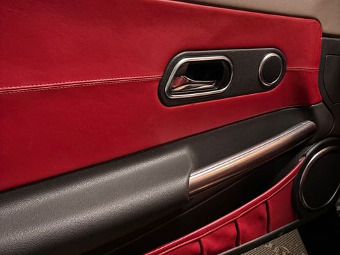 Used 2005 Chrysler Crossfire SRT-6 image 24