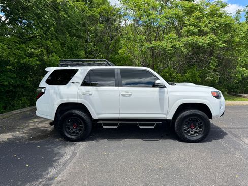 Used 2023 Toyota 4Runner TRD Pro image 8