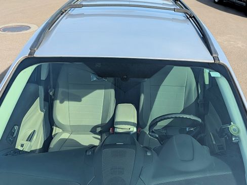 Used 2015 Ford Escape SE w/ Equipment Group 201A image 10