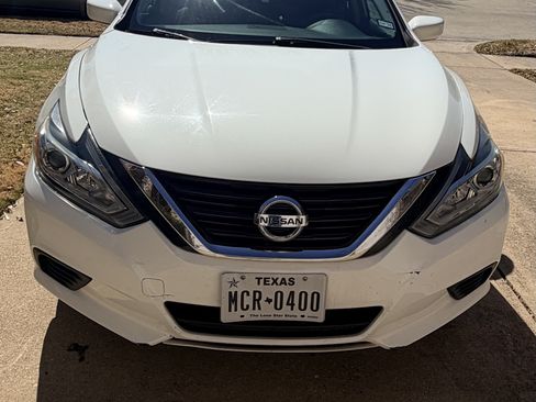 Used 2018 Nissan Altima 2.5 S w/ S Convenience Package image 1