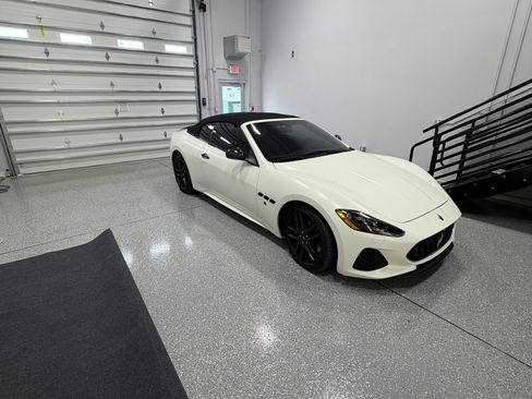 Used 2019 Maserati GranTurismo Sport RWD image 2