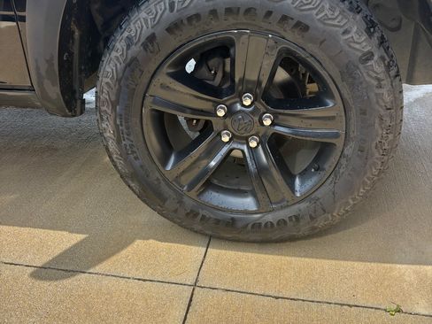 Used 2021 RAM 1500 Warlock AWD/4WD image 10