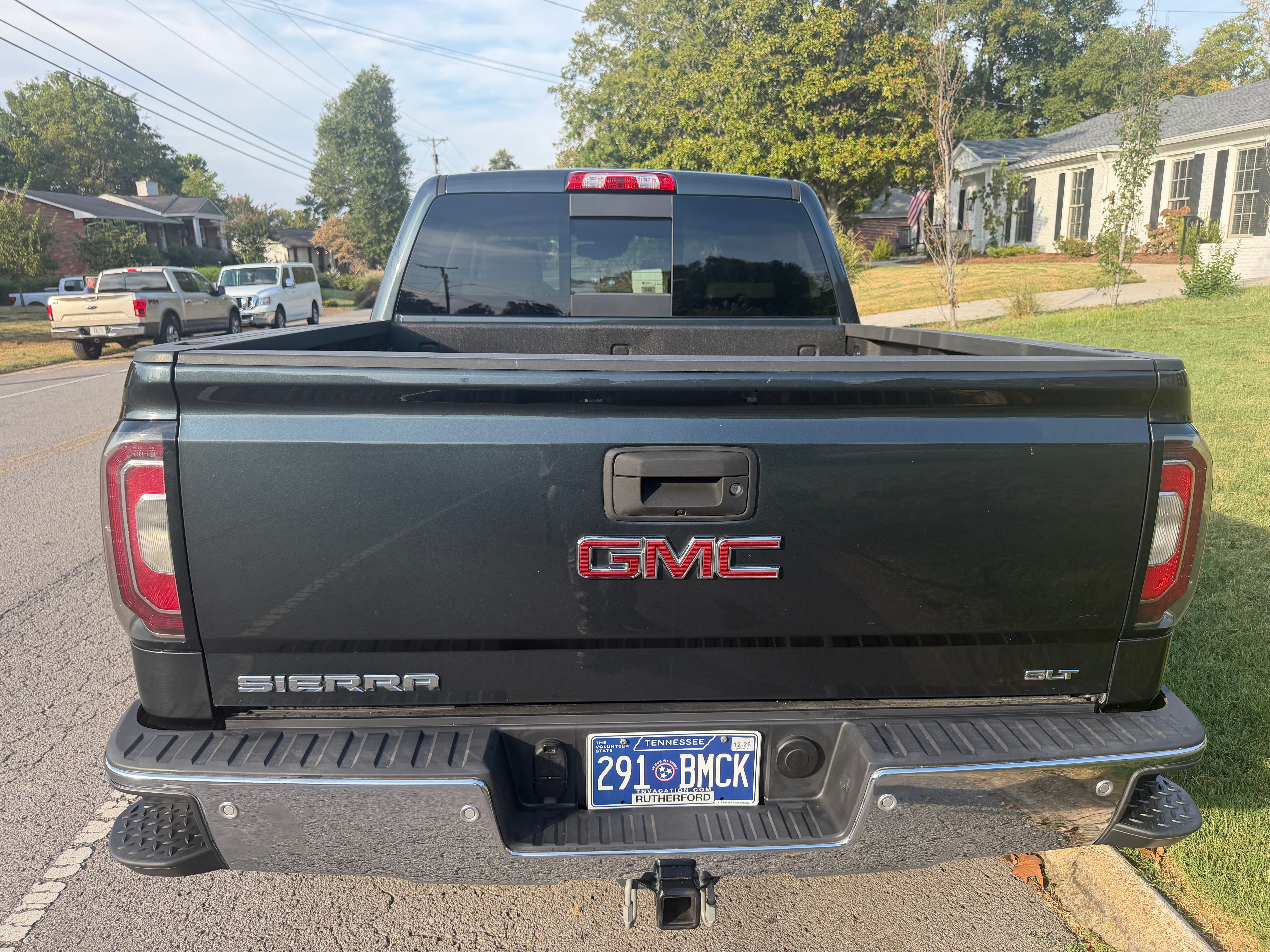 Used 2018 GMC Sierra 1500 SLT w/ SLT Premium Package AWD/4WD image 27