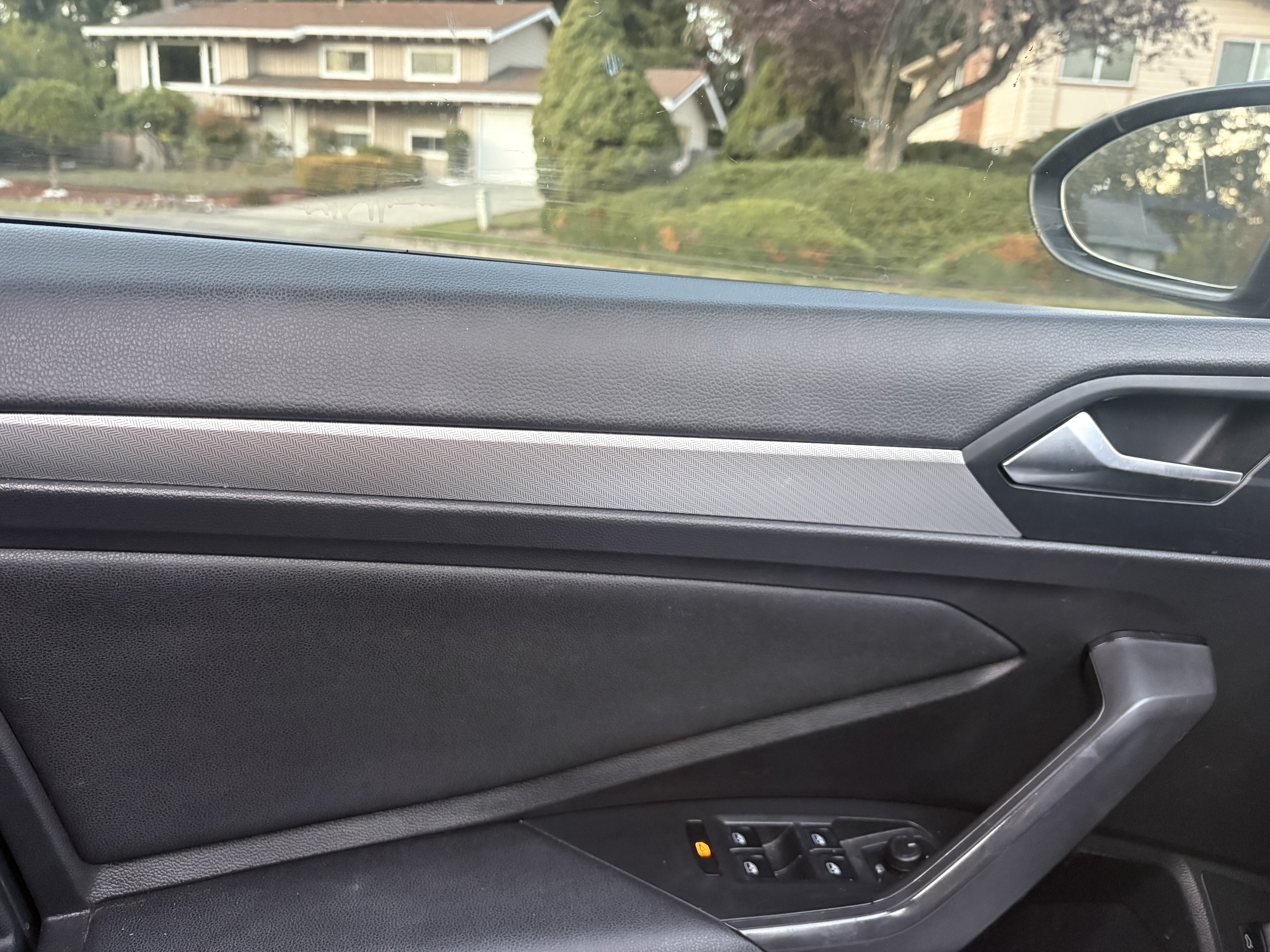 Used 2020 Volkswagen Jetta SE FWD image 4