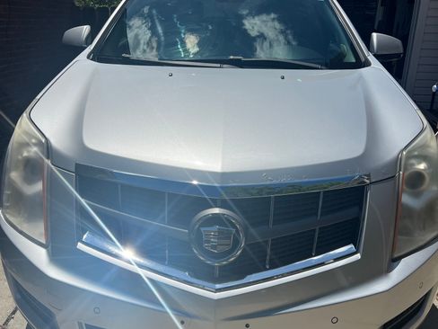 Used 2012 Cadillac SRX Luxury image 4