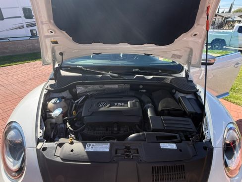 Used 2014 Volkswagen Beetle 1.8T FWD image 29