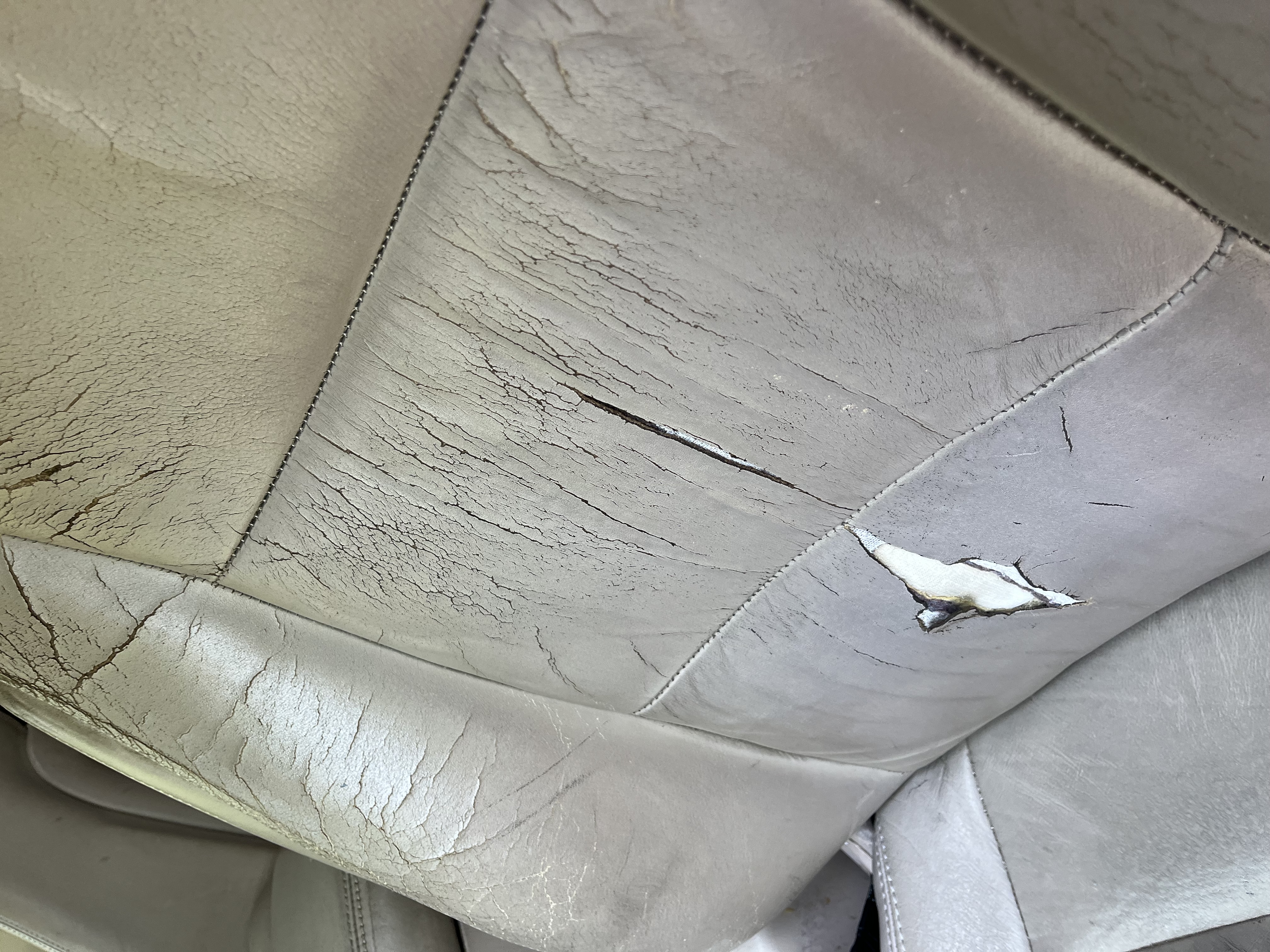 Used 1998 Toyota Land Cruiser AWD/4WD image 4