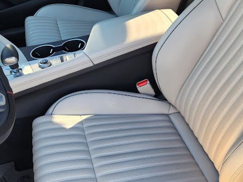 Used 2023 Genesis G70 2.0T w/ Sport Prestige Package image 6