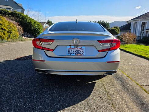 Used 2018 Honda Accord EX-L image 5