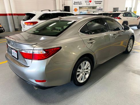 Used 2015 Lexus ES 350 image 4