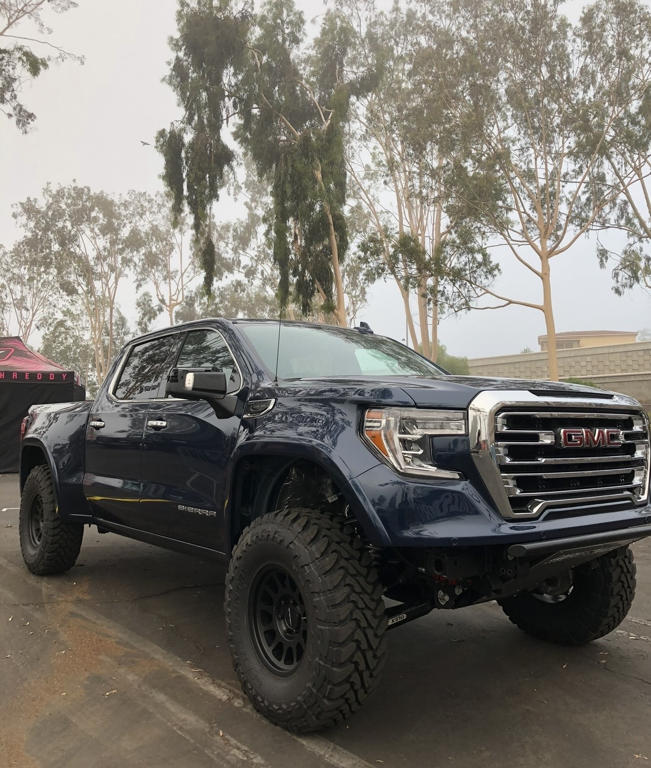 Used 2021 GMC Sierra 1500 SLT w/ SLT Premium Plus Package AWD/4WD image 2