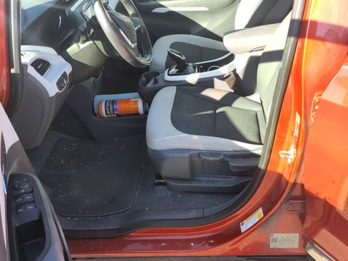 Used 2020 Chevrolet Bolt LT image 10