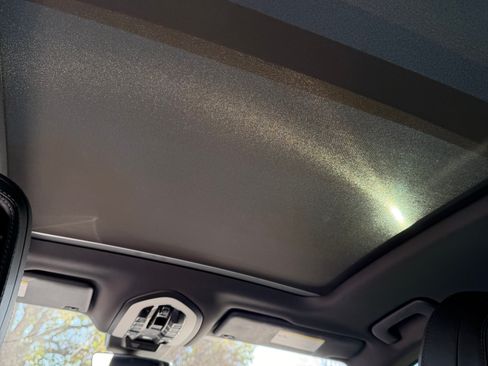 Used 2020 Porsche Macan S image 20